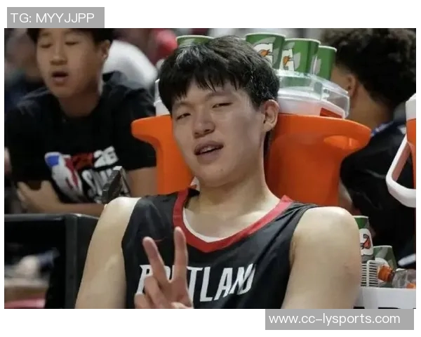 克林根进攻低迷篮下无人防守失误频繁与杨瀚森联手难挡马穆 克林根进攻低迷篮下无人防守失误频繁与杨瀚森联手难挡马穆